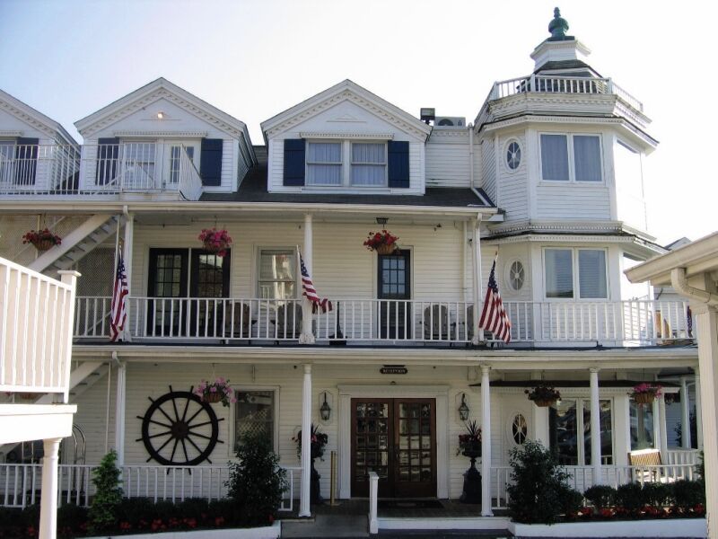 Danfords Hotel & Marina Port Jefferson Exterior photo